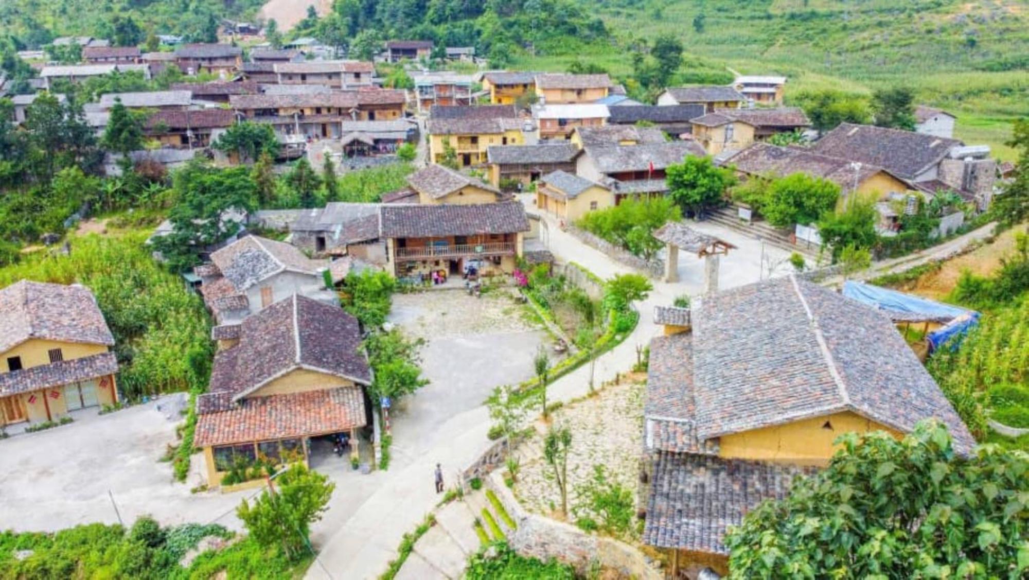 Chanh Homestay Lo Lo Chai Loung Co 外观 照片